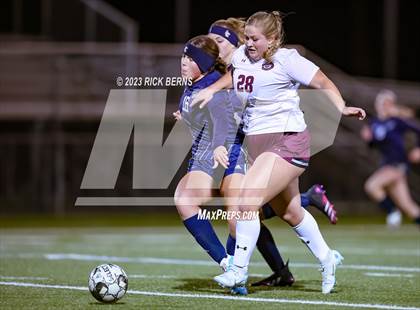 Thumbnail 3 in Lake Creek vs A&M Consolidated photogallery.