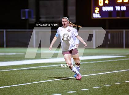 Thumbnail 3 in Lake Creek vs A&M Consolidated photogallery.