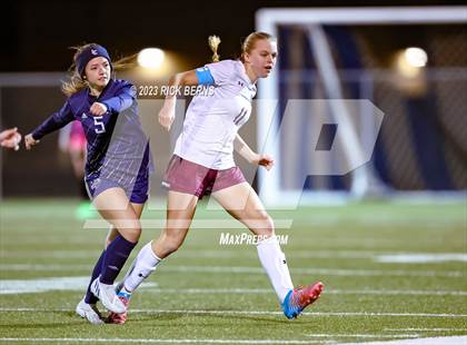 Thumbnail 2 in Lake Creek vs A&M Consolidated photogallery.