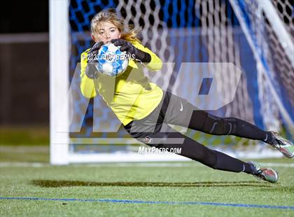 Thumbnail 1 in Lake Creek vs A&M Consolidated photogallery.