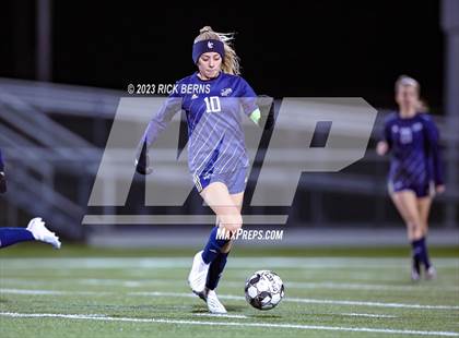 Thumbnail 3 in Lake Creek vs A&M Consolidated photogallery.