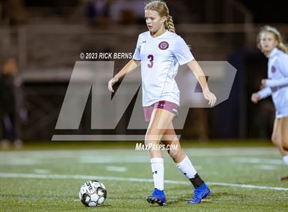 Thumbnail 2 in Lake Creek vs A&M Consolidated photogallery.