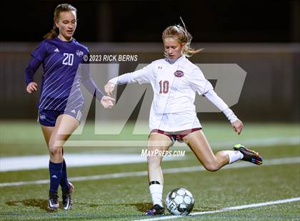 Thumbnail 2 in Lake Creek vs A&M Consolidated photogallery.