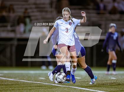 Thumbnail 2 in Lake Creek vs A&M Consolidated photogallery.