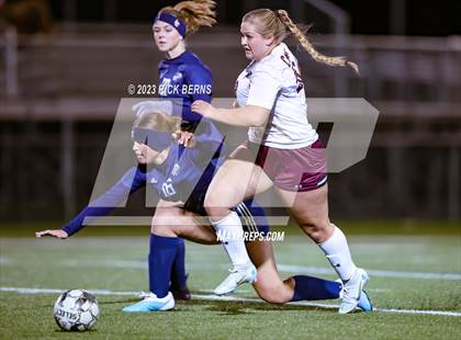 Thumbnail 3 in Lake Creek vs A&M Consolidated photogallery.