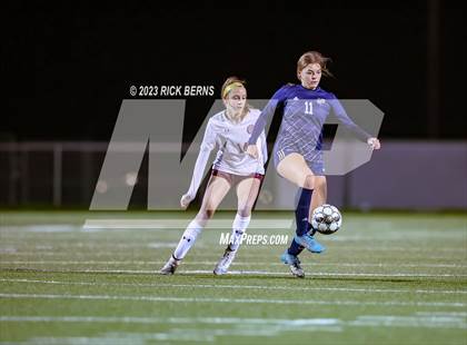 Thumbnail 1 in Lake Creek vs A&M Consolidated photogallery.