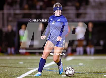 Thumbnail 2 in Lake Creek vs A&M Consolidated photogallery.