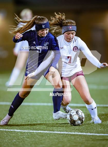 Thumbnail 2 in Lake Creek vs A&M Consolidated photogallery.