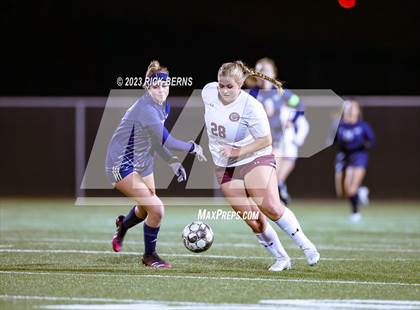 Thumbnail 3 in Lake Creek vs A&M Consolidated photogallery.
