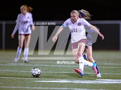 Thumbnail 1 in Lake Creek vs A&M Consolidated photogallery.