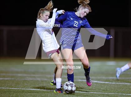 Thumbnail 1 in Lake Creek vs A&M Consolidated photogallery.