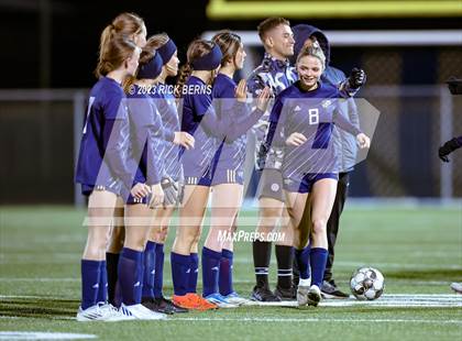 Thumbnail 2 in Lake Creek vs A&M Consolidated photogallery.