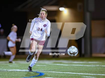 Thumbnail 2 in Lake Creek vs A&M Consolidated photogallery.