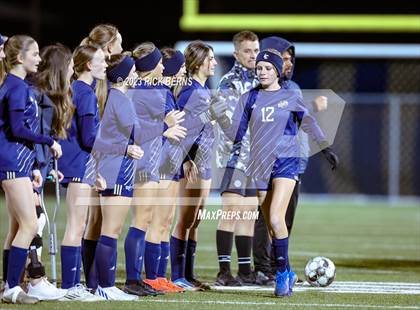 Thumbnail 2 in Lake Creek vs A&M Consolidated photogallery.