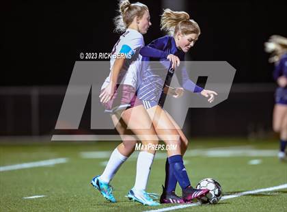Thumbnail 1 in Lake Creek vs A&M Consolidated photogallery.