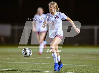 Thumbnail 3 in Lake Creek vs A&M Consolidated photogallery.