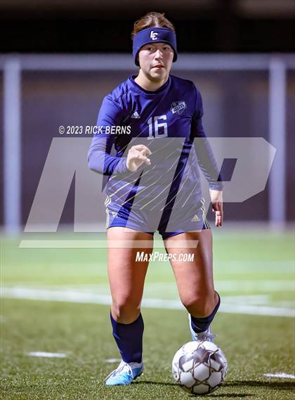 Thumbnail 1 in Lake Creek vs A&M Consolidated photogallery.