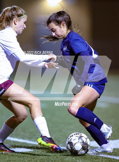 Thumbnail 3 in Lake Creek vs A&M Consolidated photogallery.