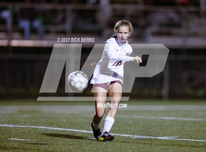 Thumbnail 2 in Lake Creek vs A&M Consolidated photogallery.
