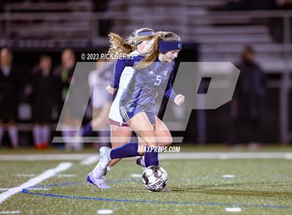 Thumbnail 1 in Lake Creek vs A&M Consolidated photogallery.