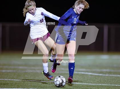 Thumbnail 3 in Lake Creek vs A&M Consolidated photogallery.