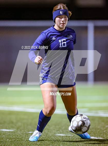 Thumbnail 3 in Lake Creek vs A&M Consolidated photogallery.