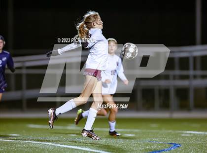 Thumbnail 3 in Lake Creek vs A&M Consolidated photogallery.