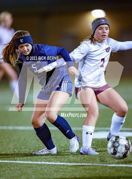 Thumbnail 3 in Lake Creek vs A&M Consolidated photogallery.
