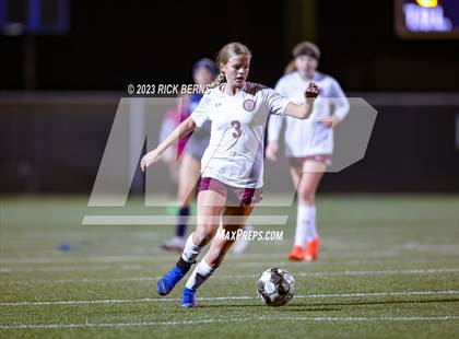 Thumbnail 3 in Lake Creek vs A&M Consolidated photogallery.