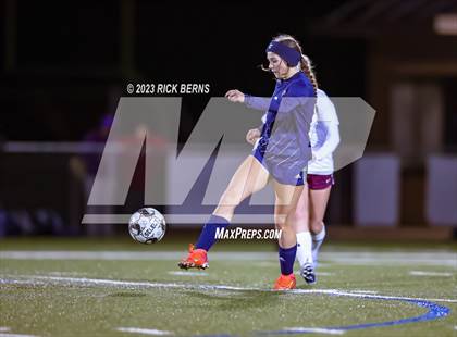 Thumbnail 3 in Lake Creek vs A&M Consolidated photogallery.