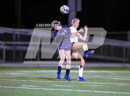 Thumbnail 1 in Lake Creek vs A&M Consolidated photogallery.