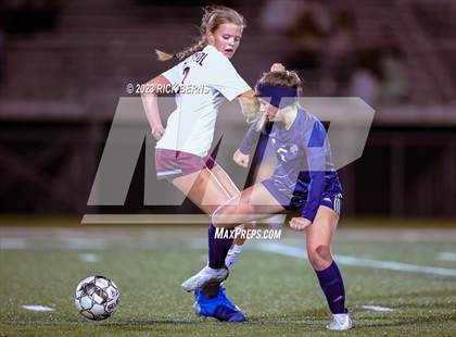 Thumbnail 2 in Lake Creek vs A&M Consolidated photogallery.