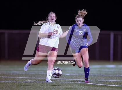 Thumbnail 1 in Lake Creek vs A&M Consolidated photogallery.