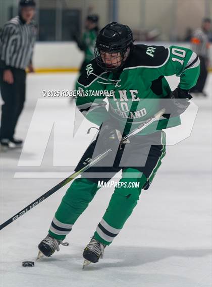 Thumbnail 2 in Pine-Richland @ Seneca Valley (PIHL 3A Quarter Final) photogallery.