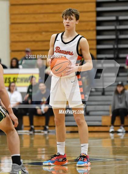 Thumbnail 1 in Redmond vs. Beaverton (Les Schwab Invitational) photogallery.