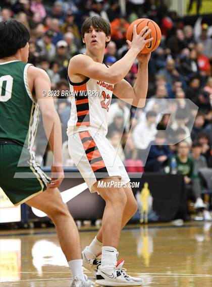 Thumbnail 1 in Redmond vs. Beaverton (Les Schwab Invitational) photogallery.
