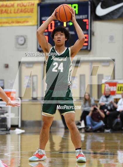 Thumbnail 3 in Redmond vs. Beaverton (Les Schwab Invitational) photogallery.