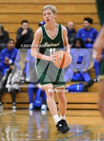 Thumbnail 2 in Redmond vs. Beaverton (Les Schwab Invitational) photogallery.