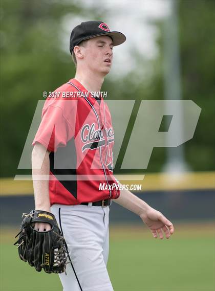 Thumbnail 2 in Clarence vs. Williamsville North (Section 6 Class AA Final) photogallery.