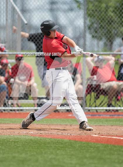 Thumbnail 3 in Clarence vs. Williamsville North (Section 6 Class AA Final) photogallery.