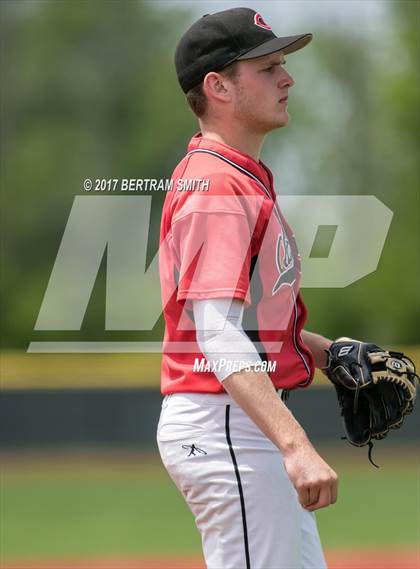 Thumbnail 3 in Clarence vs. Williamsville North (Section 6 Class AA Final) photogallery.