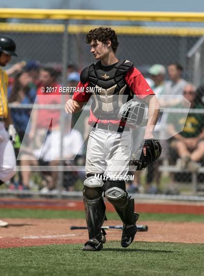 Thumbnail 2 in Clarence vs. Williamsville North (Section 6 Class AA Final) photogallery.