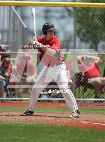 Thumbnail 2 in Clarence vs. Williamsville North (Section 6 Class AA Final) photogallery.