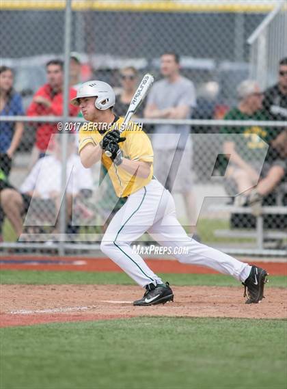 Thumbnail 3 in Clarence vs. Williamsville North (Section 6 Class AA Final) photogallery.