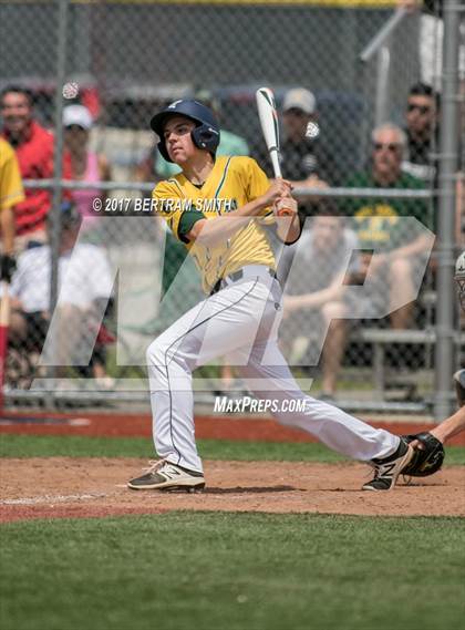 Thumbnail 3 in Clarence vs. Williamsville North (Section 6 Class AA Final) photogallery.