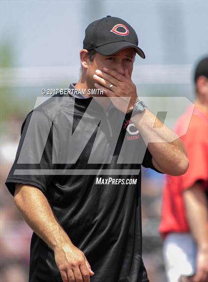 Thumbnail 2 in Clarence vs. Williamsville North (Section 6 Class AA Final) photogallery.