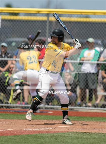 Thumbnail 2 in Clarence vs. Williamsville North (Section 6 Class AA Final) photogallery.