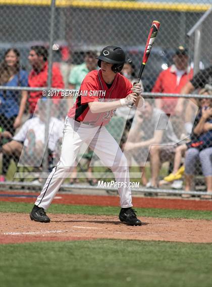 Thumbnail 3 in Clarence vs. Williamsville North (Section 6 Class AA Final) photogallery.