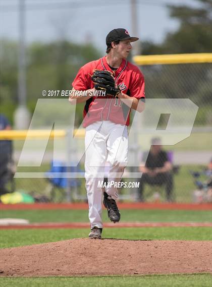 Thumbnail 2 in Clarence vs. Williamsville North (Section 6 Class AA Final) photogallery.