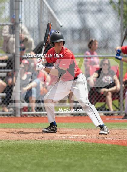 Thumbnail 2 in Clarence vs. Williamsville North (Section 6 Class AA Final) photogallery.